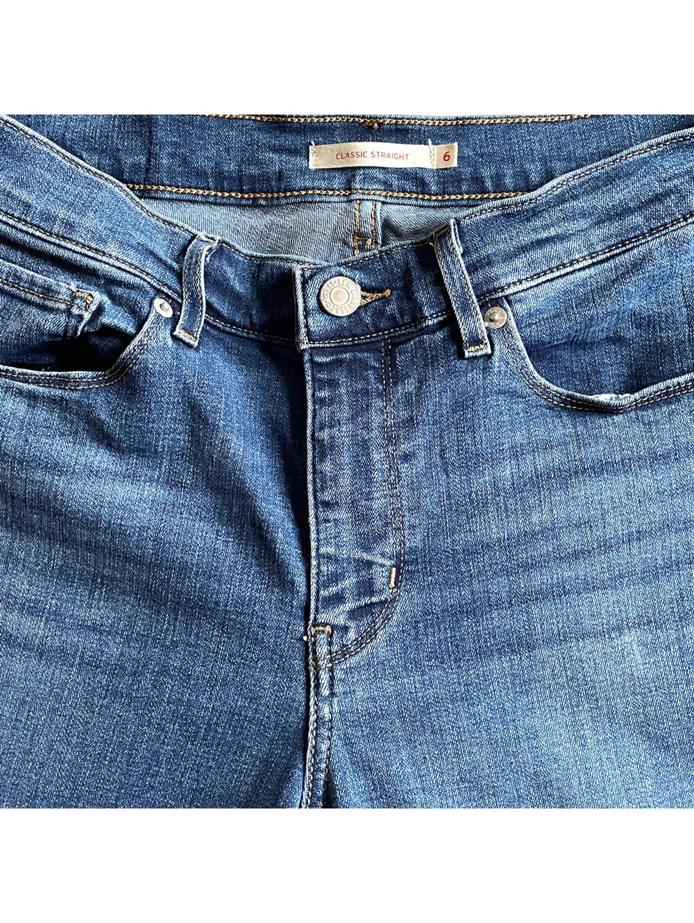 Levi's Classic Straight Stretch Jeans Women Size 6 28x30 - Picture 3 of 10